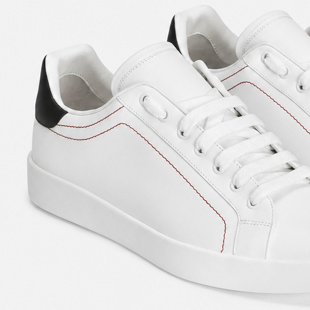White Sneakers, photo 2
