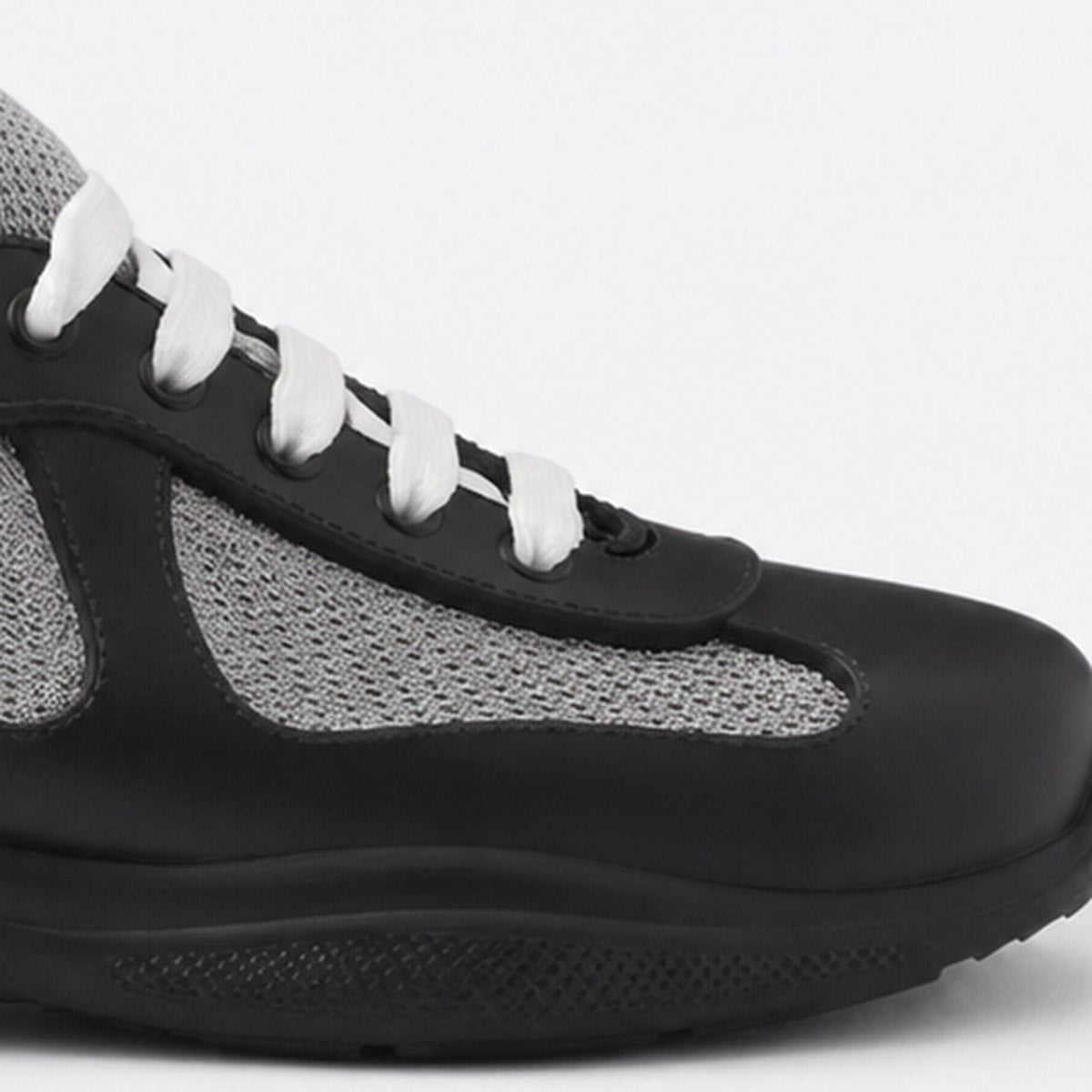 Black Trainers, photo 3