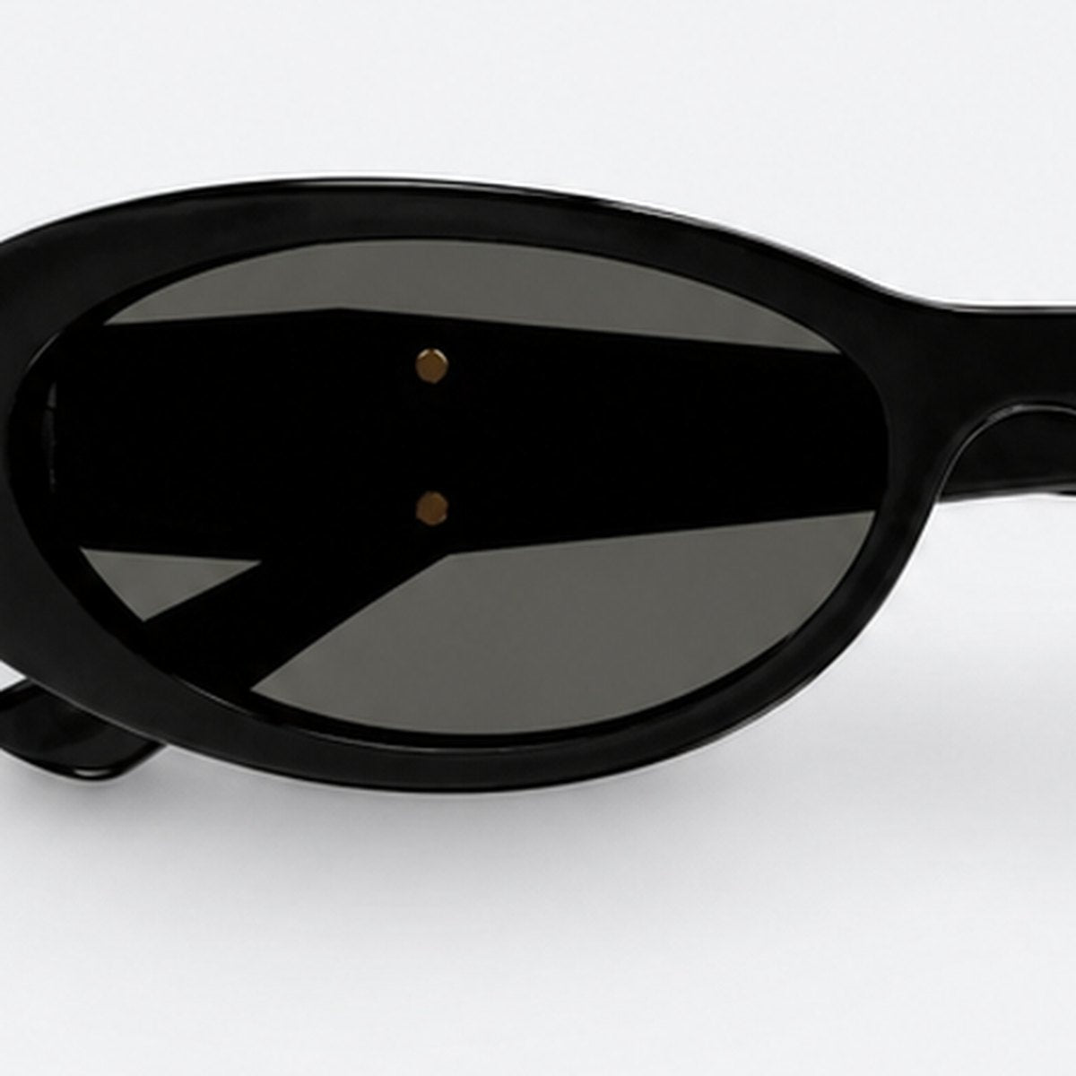 Black Oval-Frame Sunglasses with Grey Lenses, photo 2