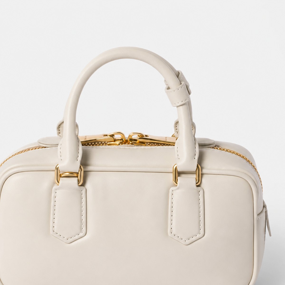 Chalk White Padded Leather Top-Handle Bag, photo 2