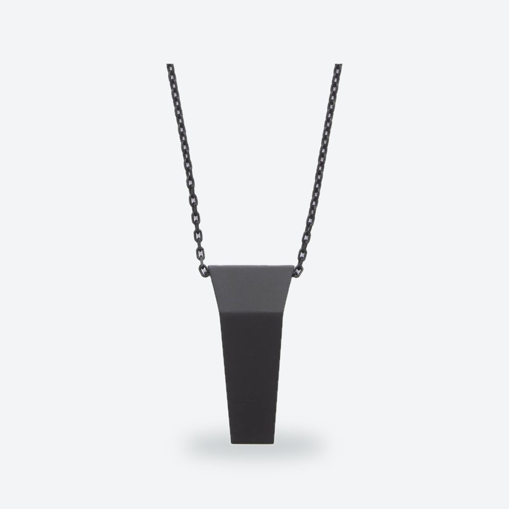 Black Necklace, photo 1